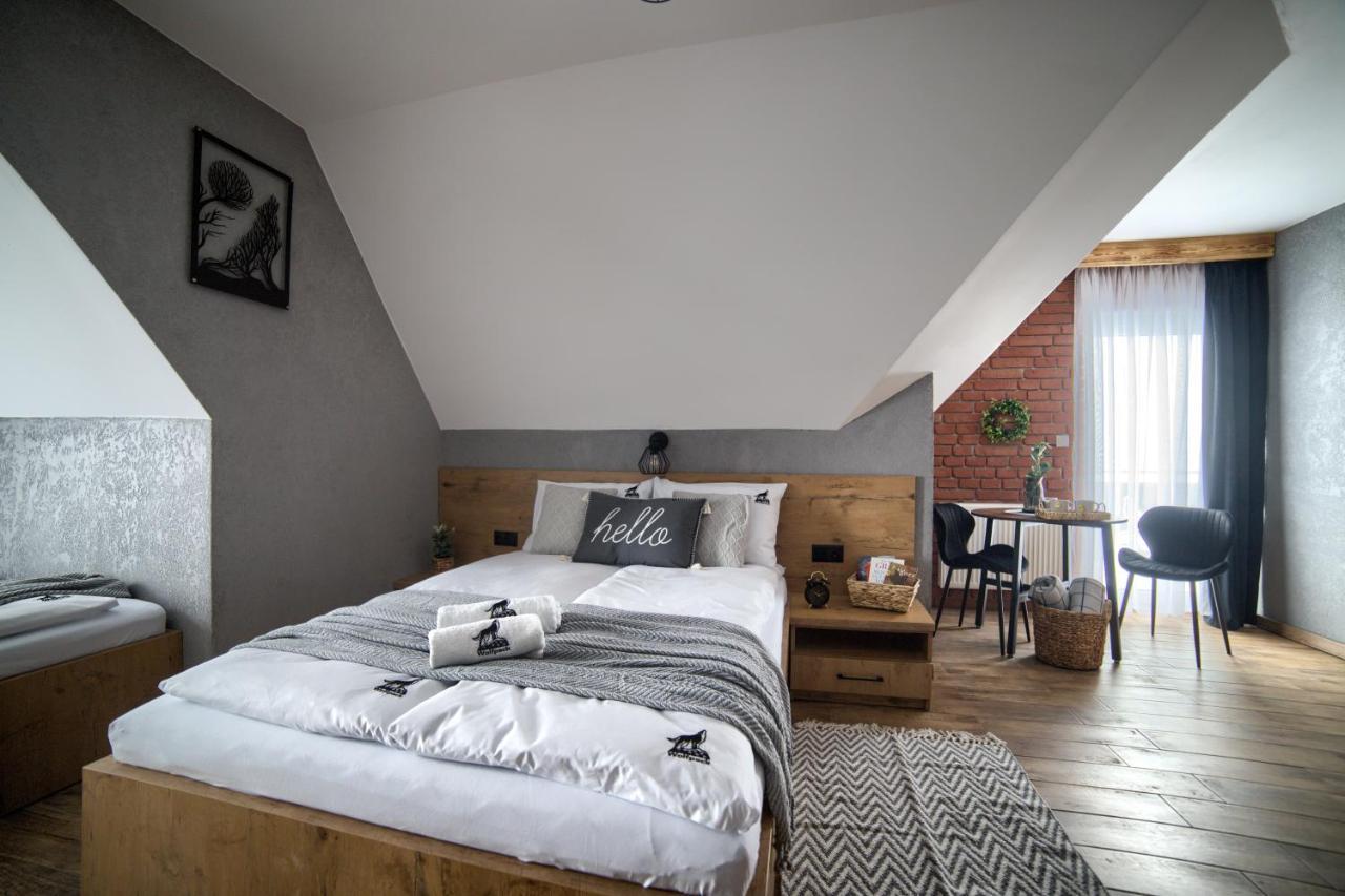 Wolfpack Guest House Bialka Tatrzanska Exterior foto